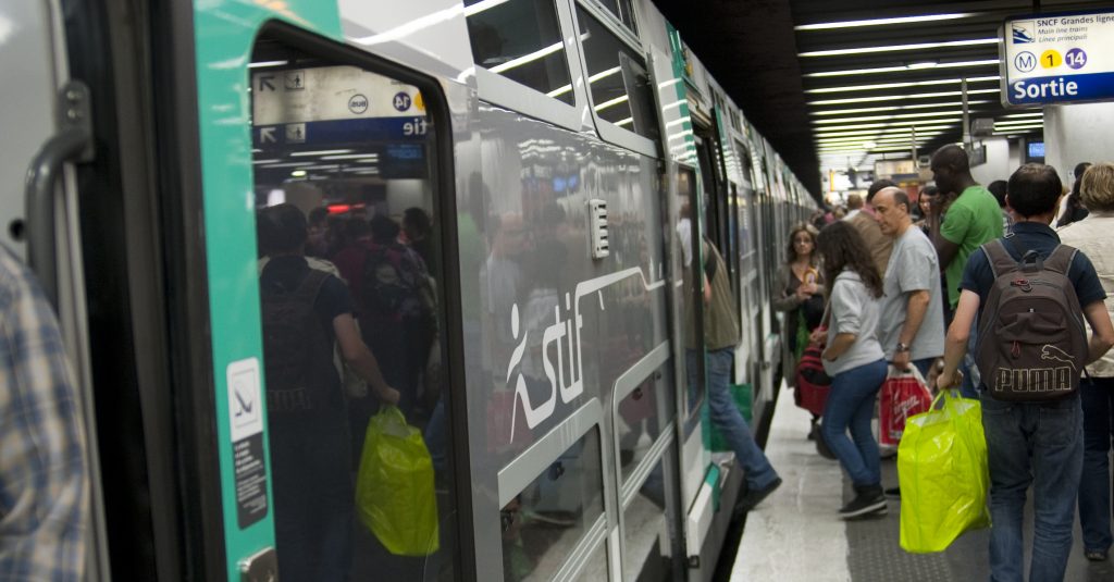 new RER A commercial service in the city of Paris. Paris. France. July 2012.
(c) ALSTOM Transport / TOMA M. Genel