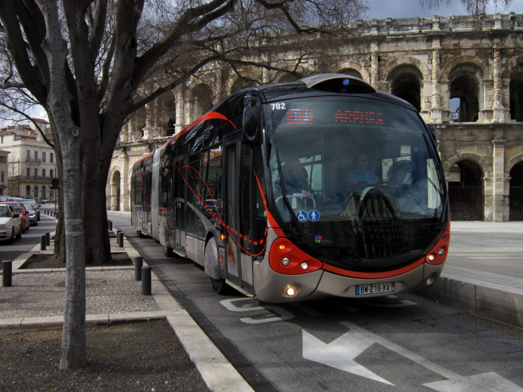 _Irisbus_Crealis_Neo_18_n°702_T1_Boulevard_des_Arènes_
