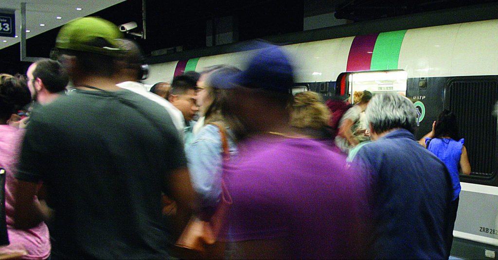 RER B - Magenta