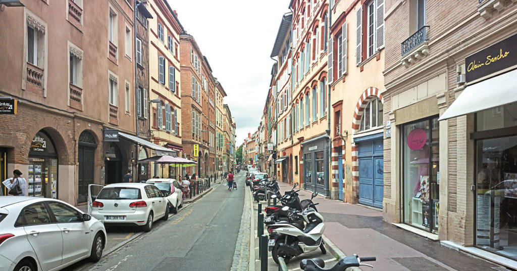 Rue Pharaon (Toulouse)