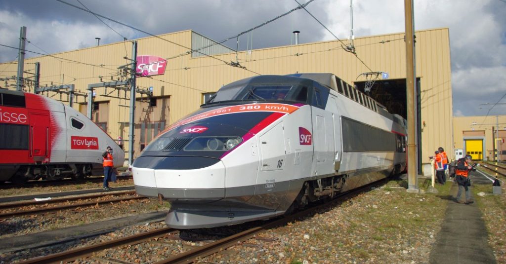 TGV PSE 16 Villeneuve Saint Georges