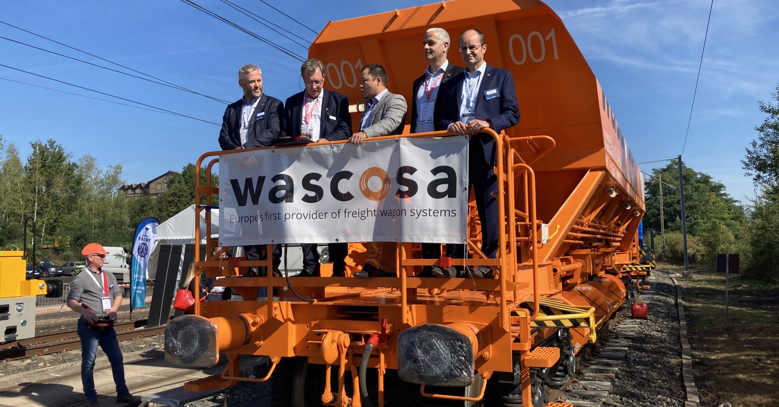 Signature contrat wagon ballastière Wascosa aux Mecateameetings