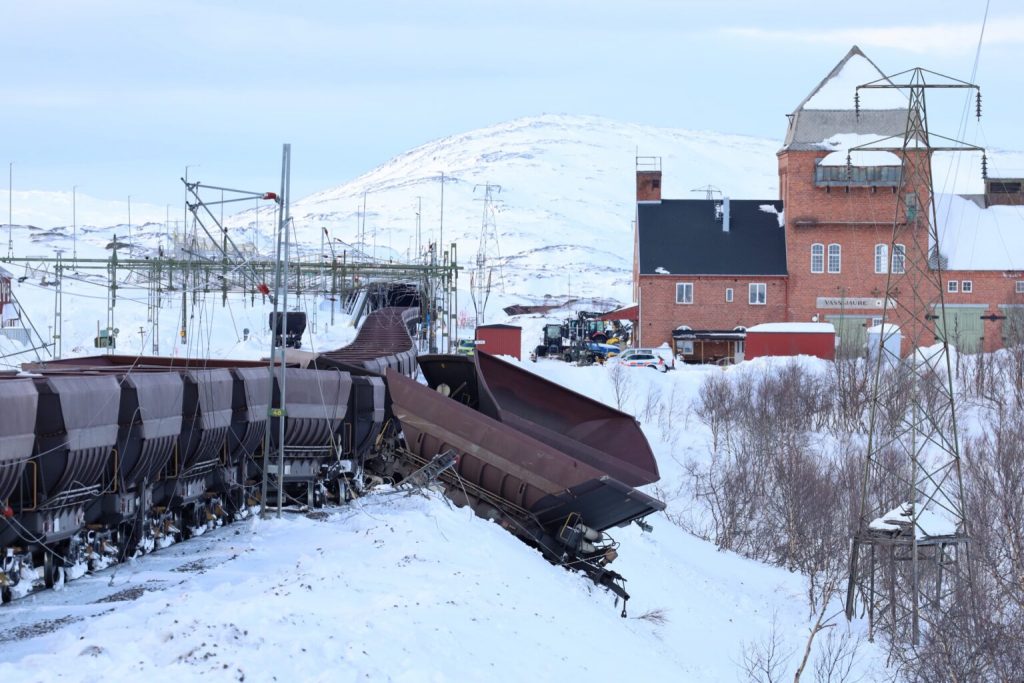 Déraillement du 24 février d'un train de minerai à Vassijaure (Laponie suédoise)