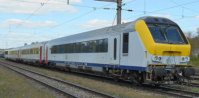 Train classique Bruxelles - Paris