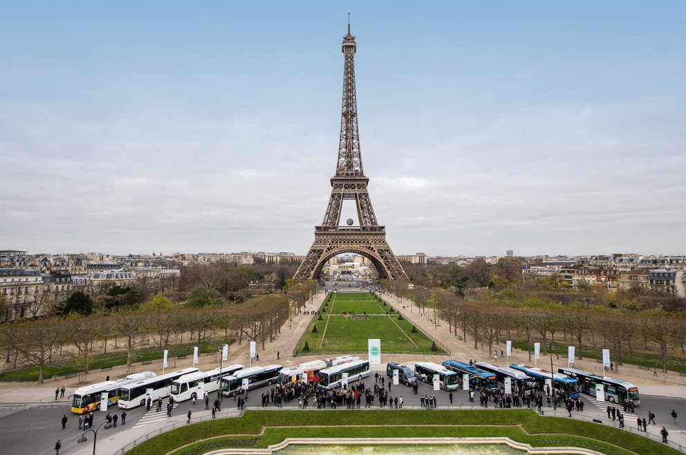Paris : 12 nouveaux bus sur la ligne de départ
