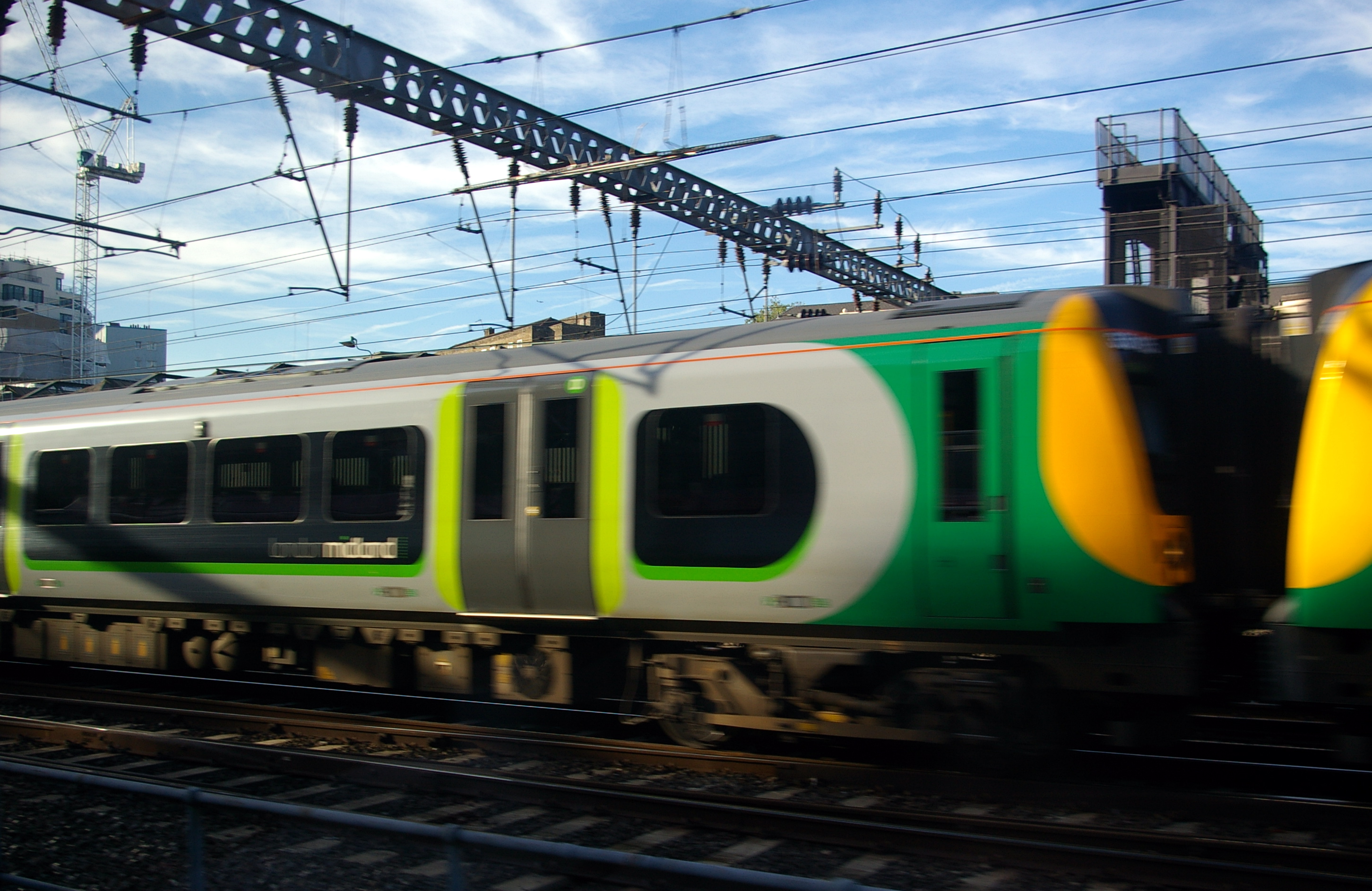 Patrick Laval/LVDR/Photorail
29/09/2009
En Angleterre...
Londres - Angleterre - Royaume-Uni
Legende : Class 350 London Midland