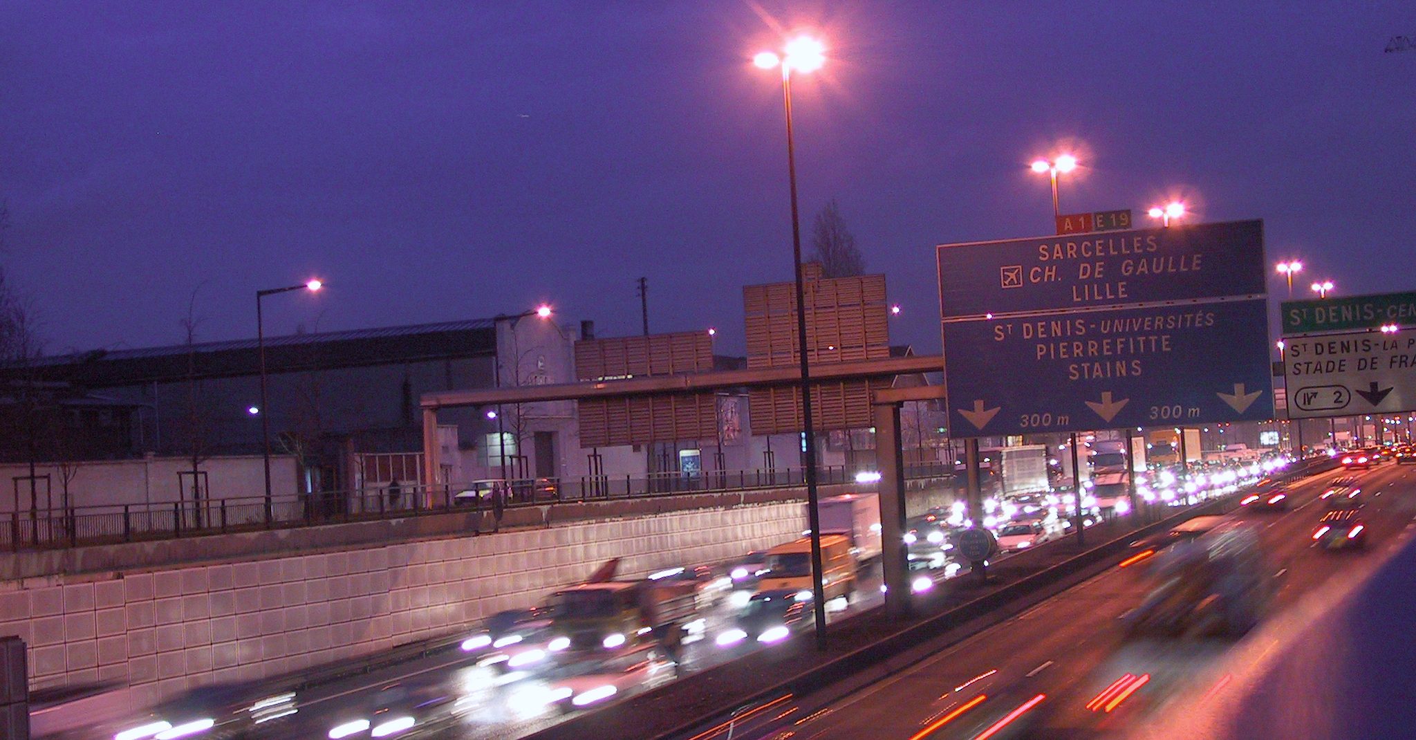 01/2001 Saint Denis autoroute A1direction Roissy CDG - 01/01/2001 - - (c) Recoura / Editions La Vie du Rail - rec-114133 - BestOFF = Non