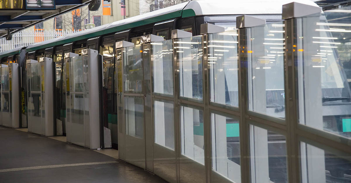 Les rames de la ligne 1 sont tombées en rade en cascade