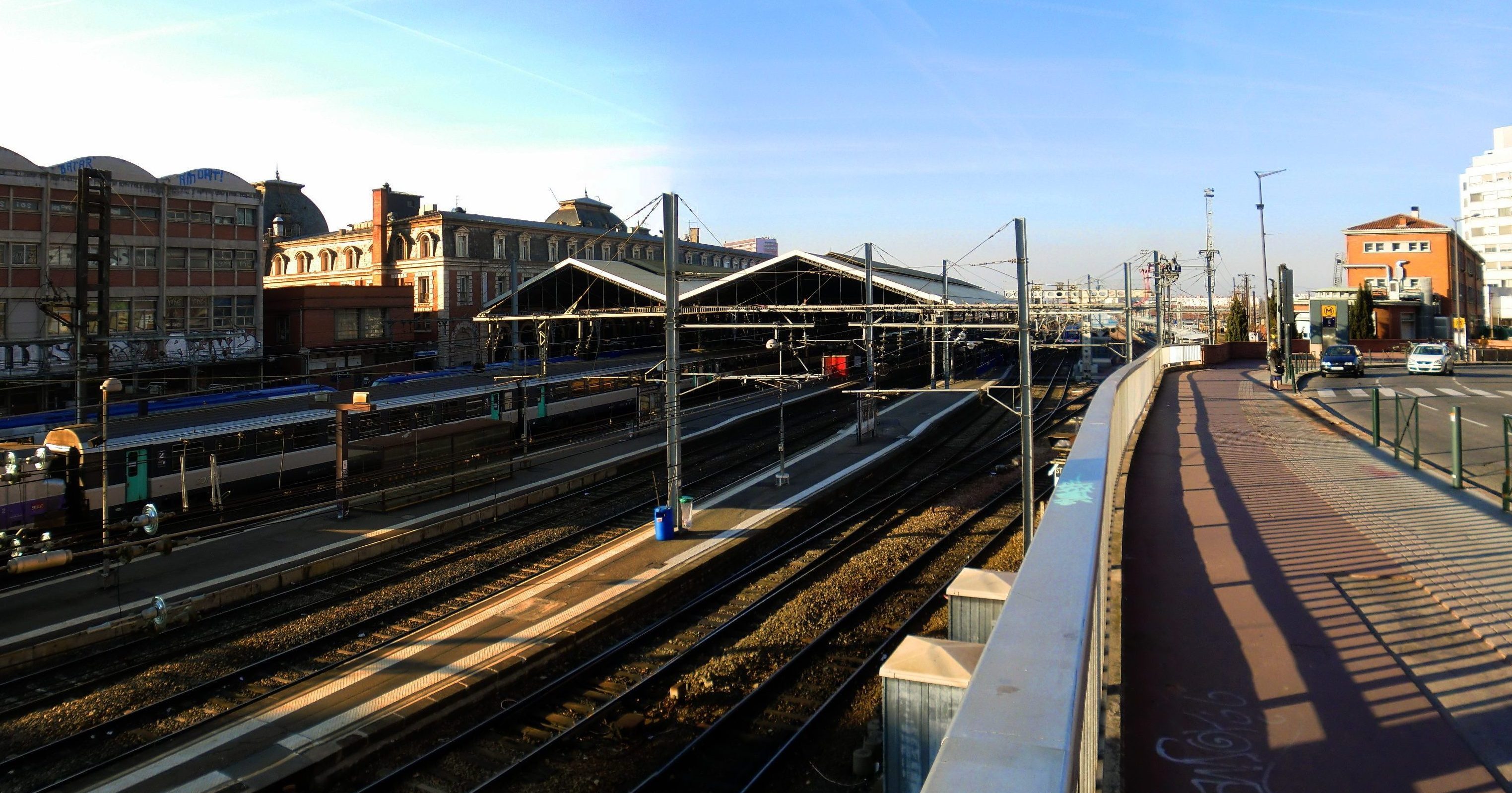 Vue des voies de la gare de Toulouse-Matabiau, France.
février 2011,
(c) CC - JF Larroche