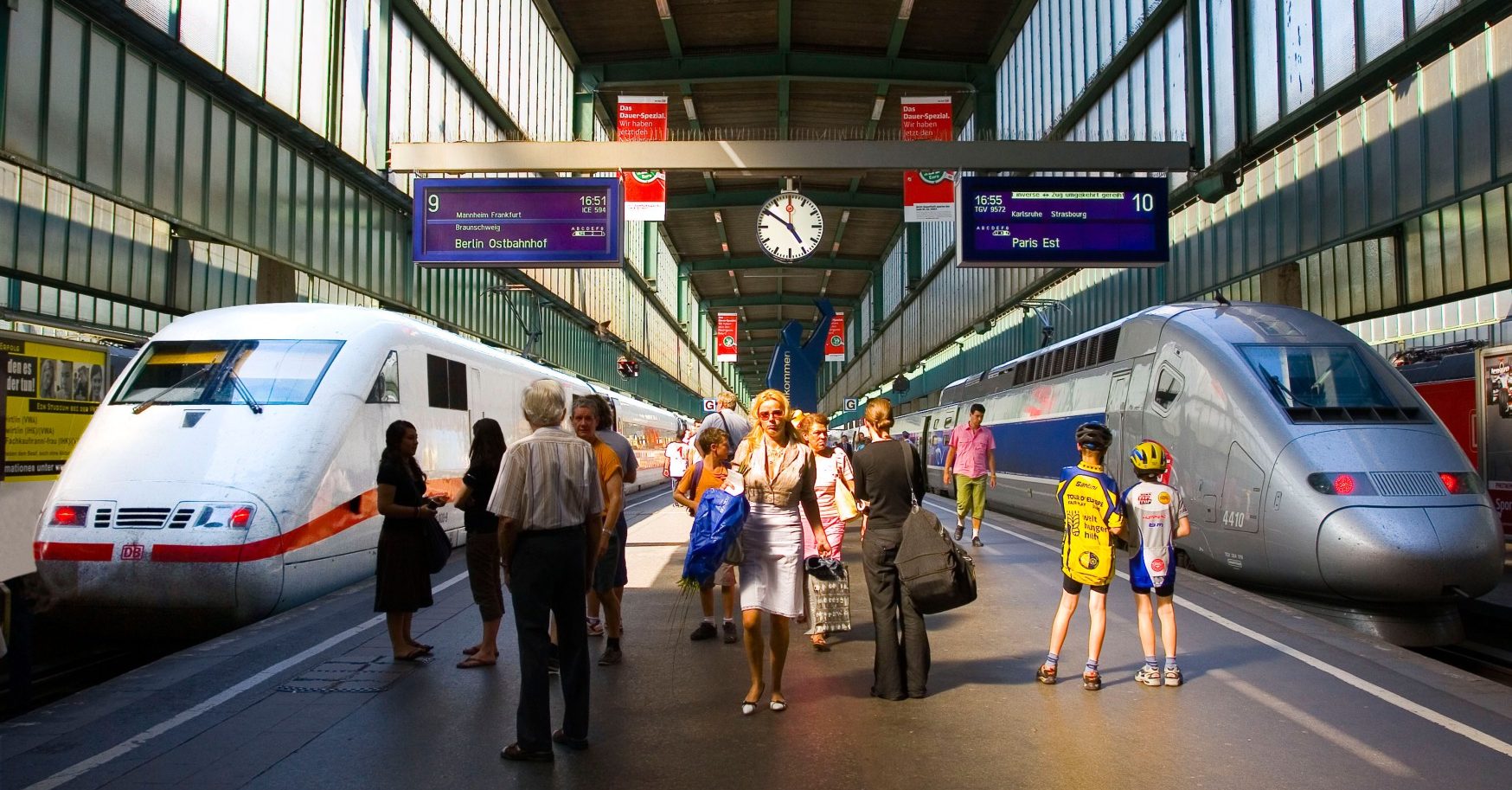 La SNCF célèbre 40 ans de TGV… sur fond d&rsquo;ouverture à la concurrence