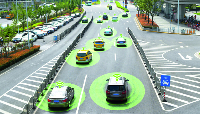 En plus des évolutions techniques concernant le revêtement des routes, les innovations vont porter sur 
la communication entre les infrastructures 
et les véhicules autonomes.