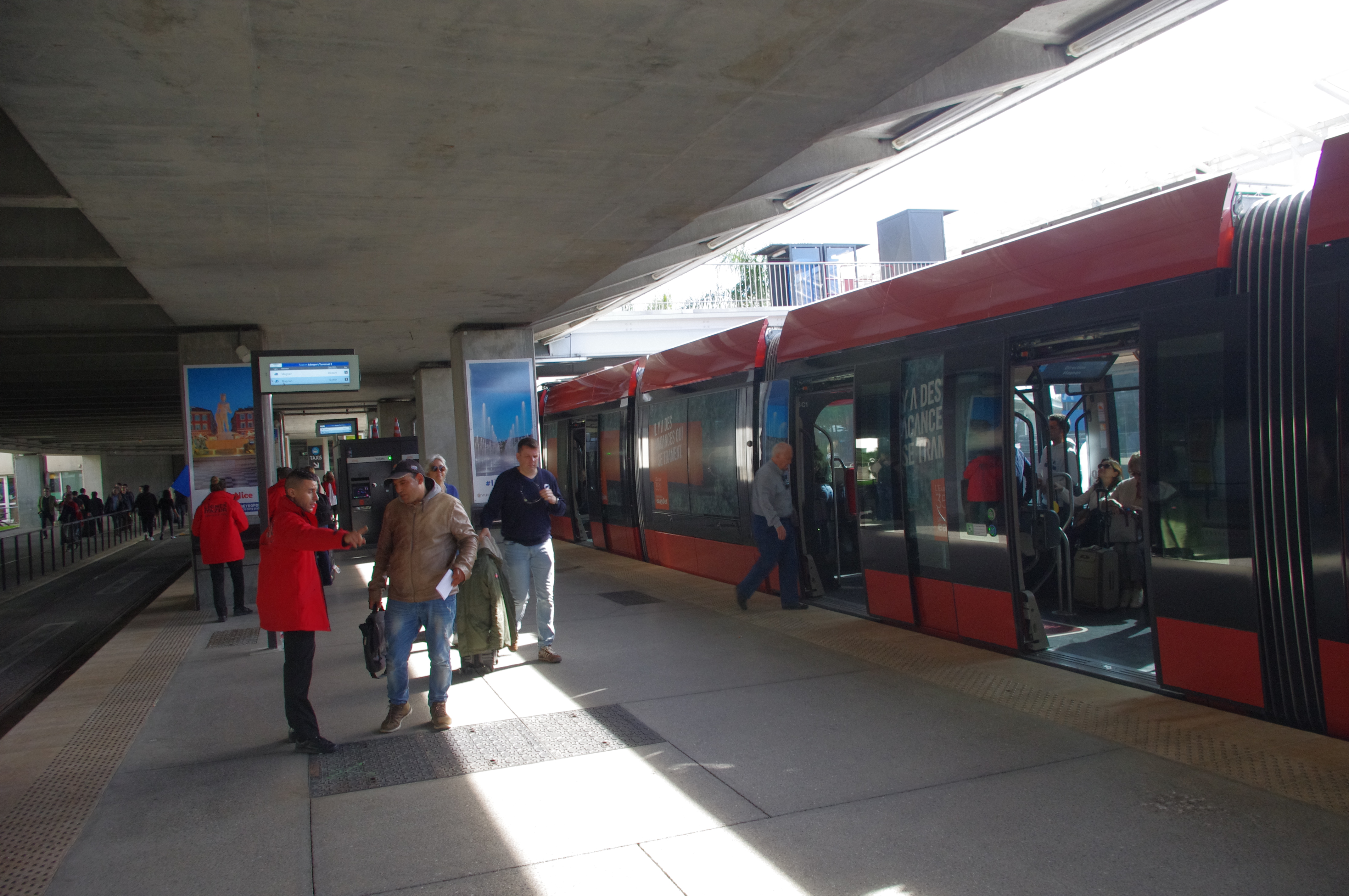 Tram 2 de Nice à l'aéroport