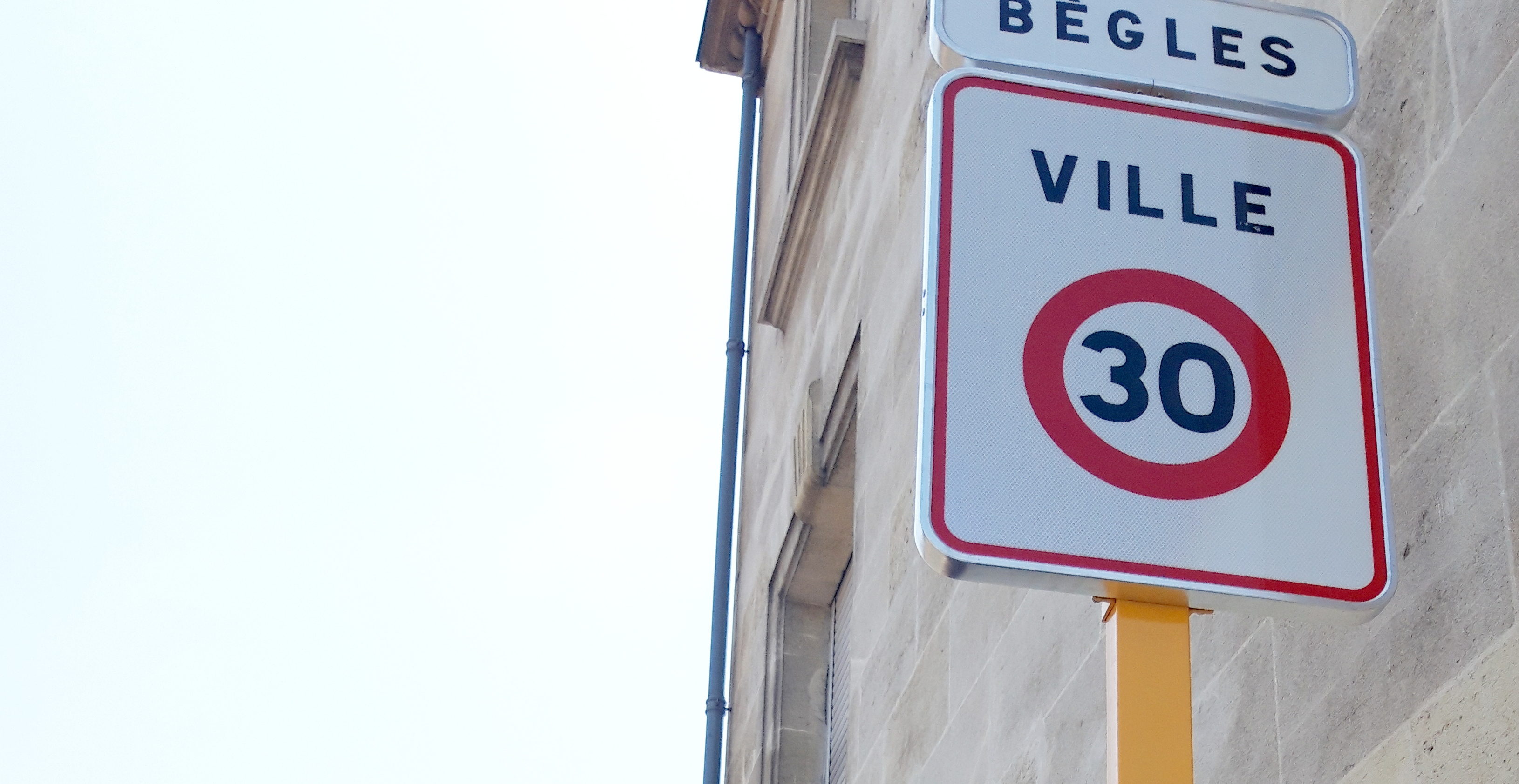 30 km/h, la mesure anti-Waze du maire de Bègles
