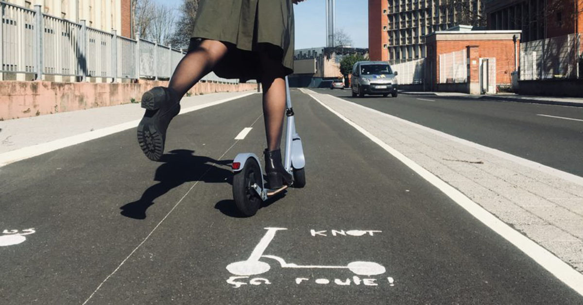 Les trottinettes, skateboards et monoroues entrent dans le code de la route