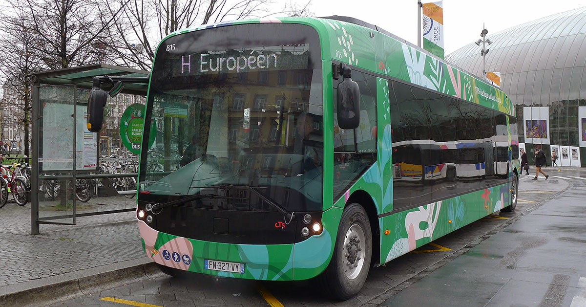 Bus électrique Aptis (Alstom) lors de la mise en service commercial de la ligne H (Gare Centrale - Parlement Européen) du réseau CTS à Strasbourg, le 24 février 2020.