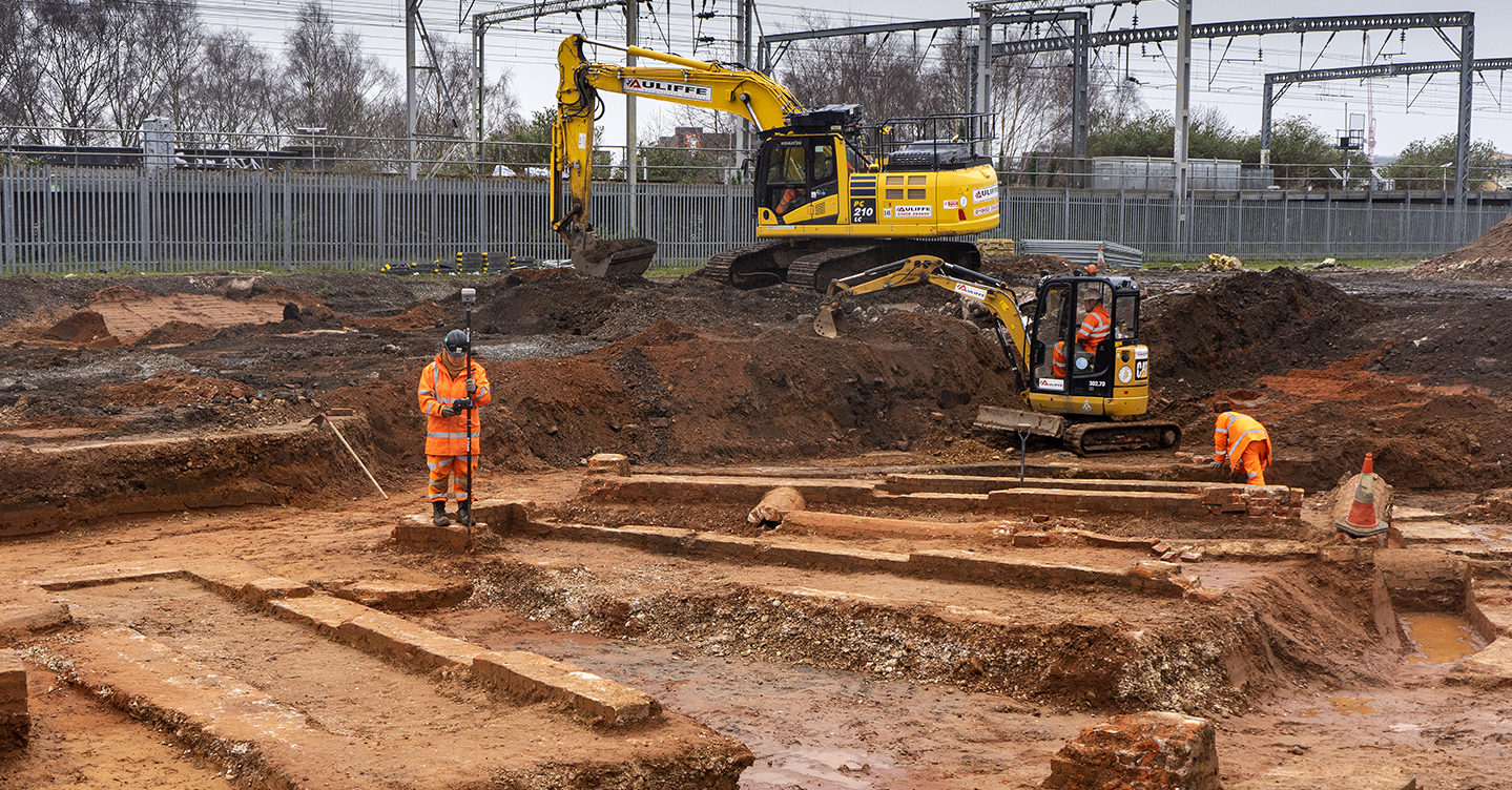 Travaux HS2 et fouilles dépôt ancien à Brimingham Curzon Street