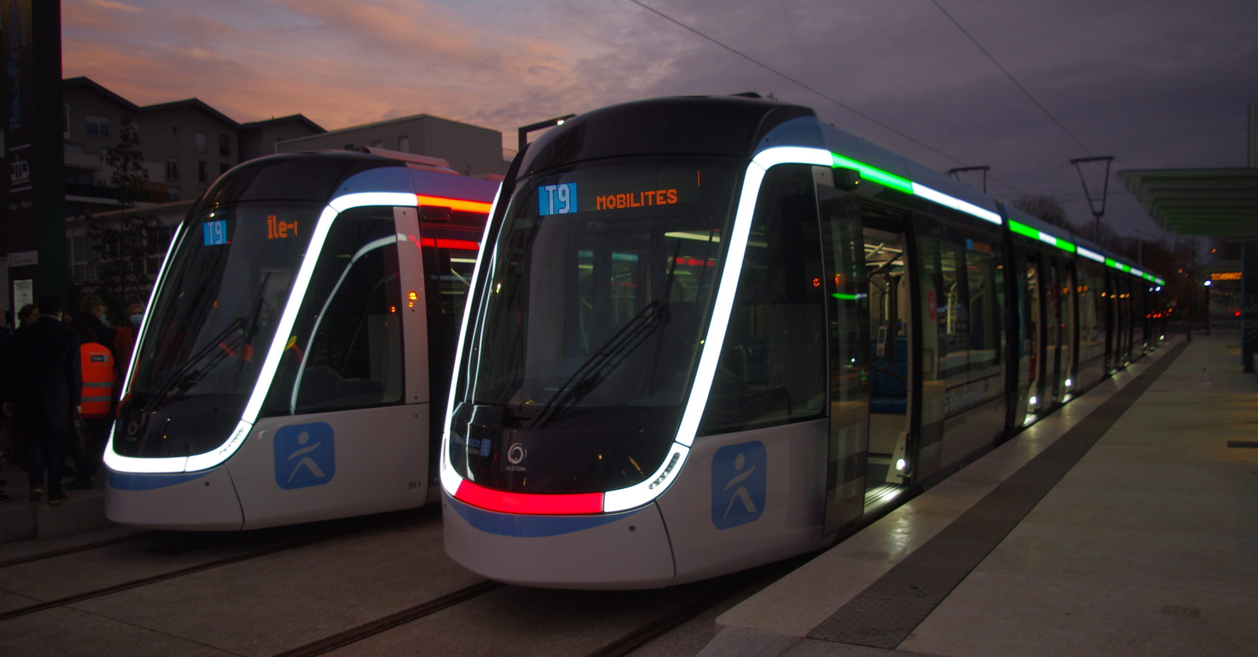 Tram T9