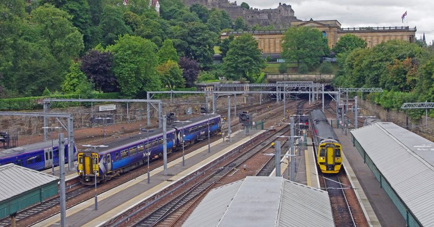 Trains ScotRail à Edimbourg Ecosse