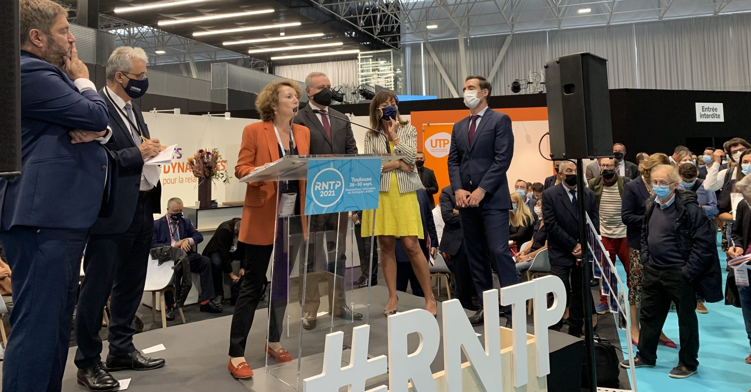 Le ministre ne répond pas aux demandes des professionnels du transport public