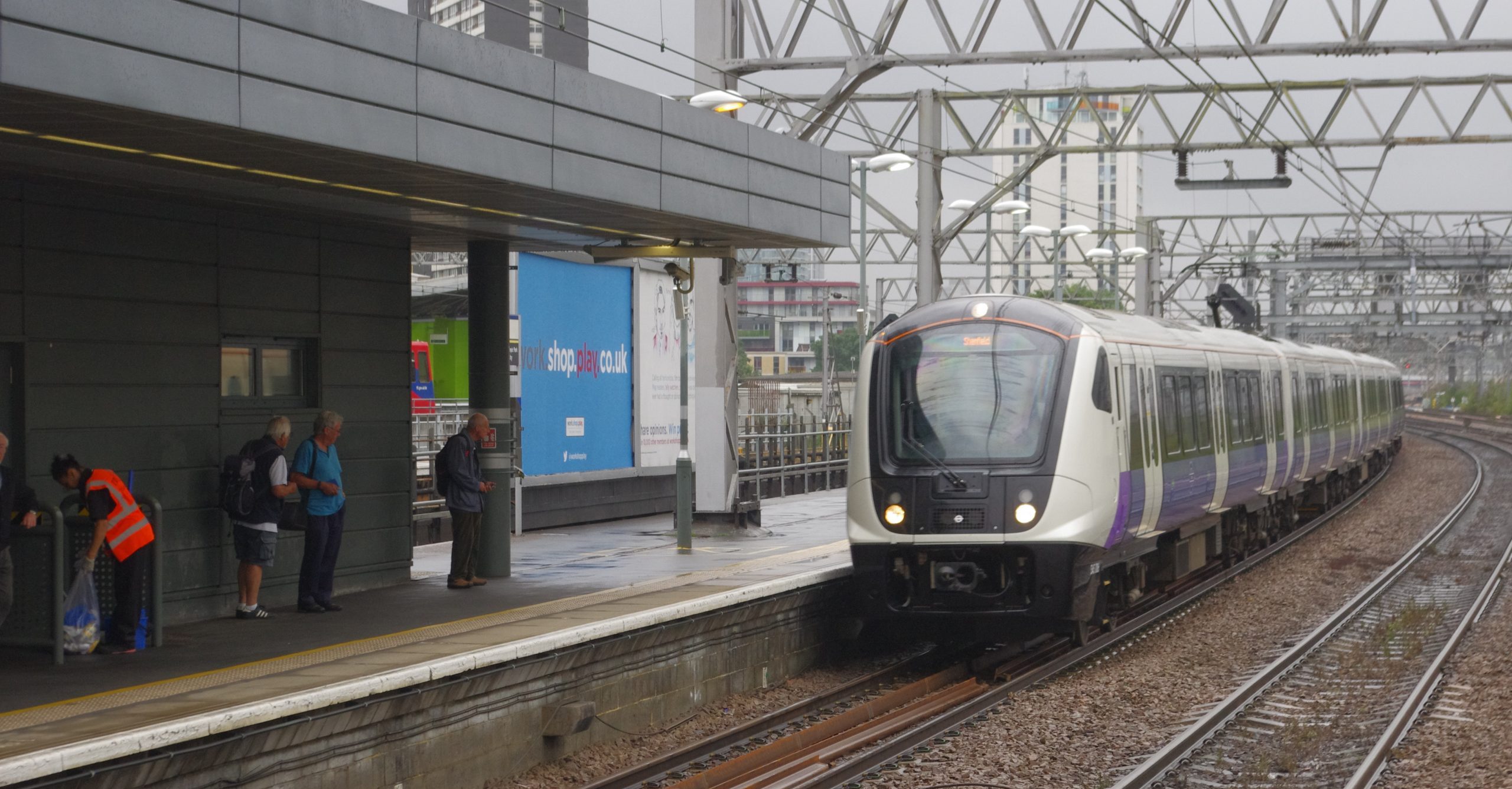 Rame Crossrail à Stratford