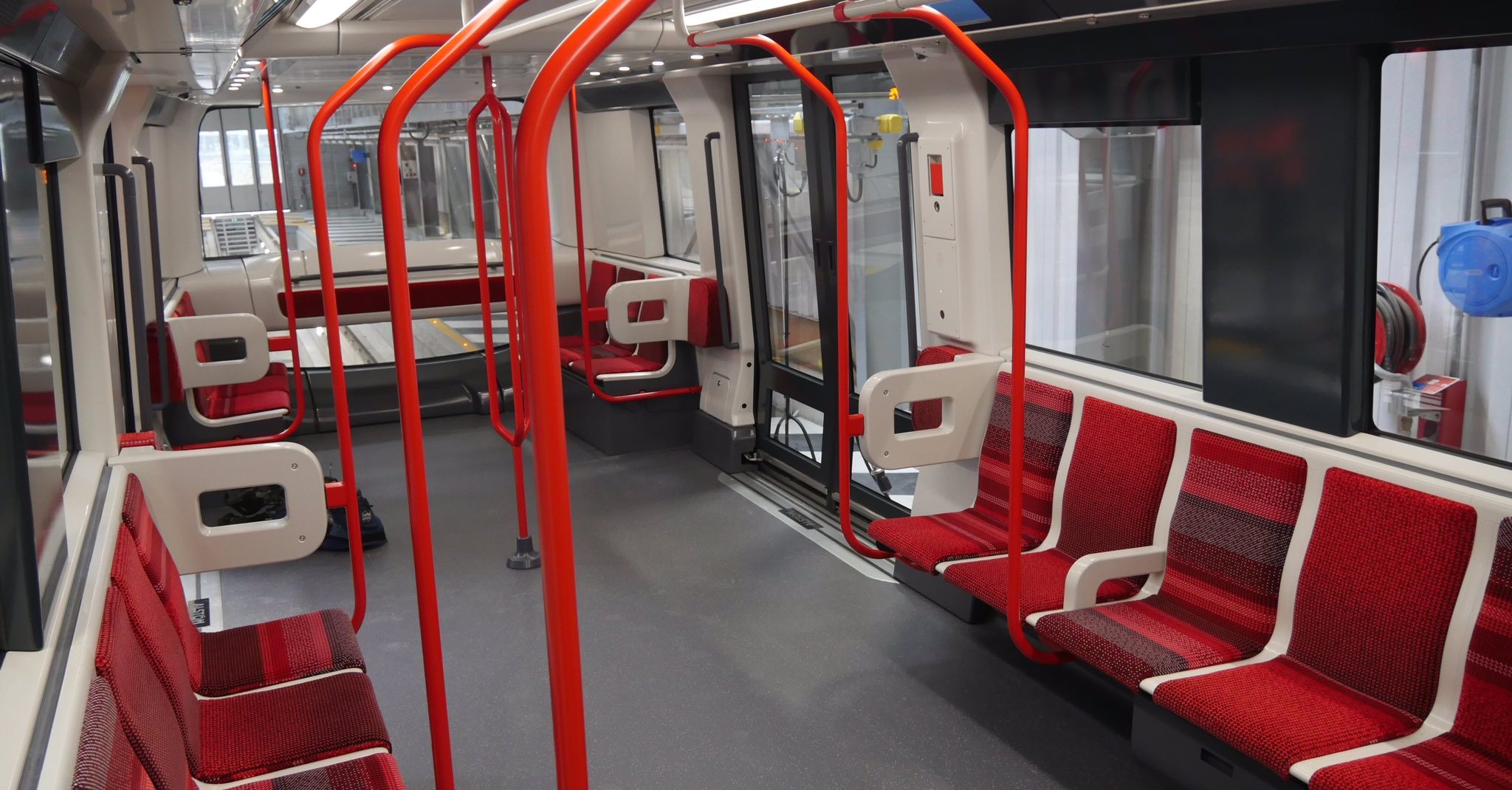 Intérier métro MPL16 Lyon