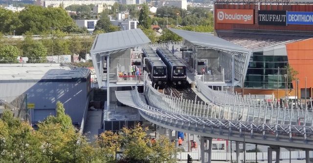 ligne 11 métro parisien viaduc