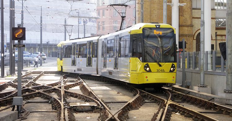 Lancé en 1992, le Metrolink de Manchester, premier « tramway de deuxième génération » britannique, est en pleine extension depuis 2010.