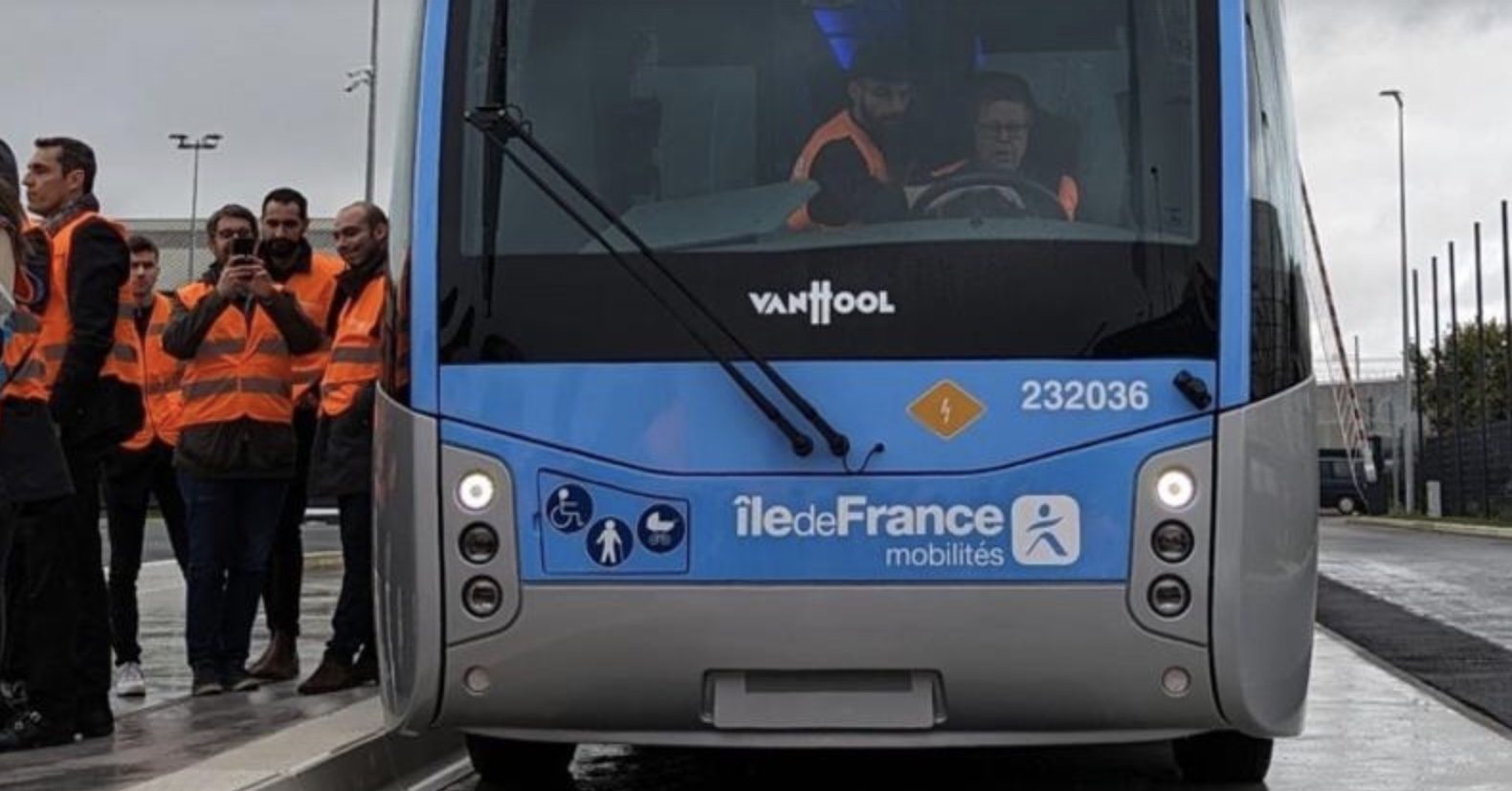 Pourquoi l’arrivée des bus bi-articulés Tzen 4 en Ile-de-France va connaître un sérieux retard