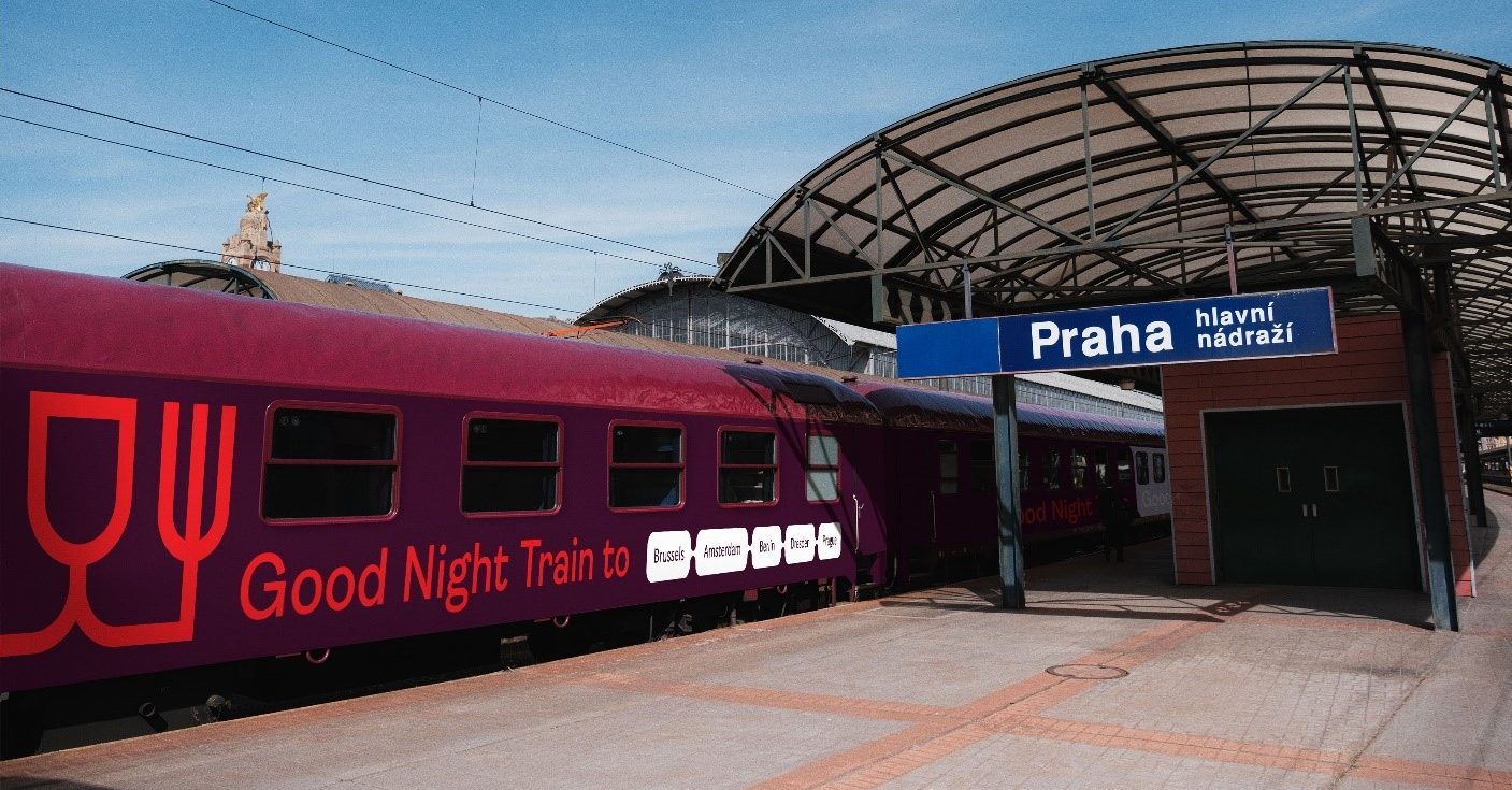 Voiture-restaurant du train de nuit European Sleeper à Prague