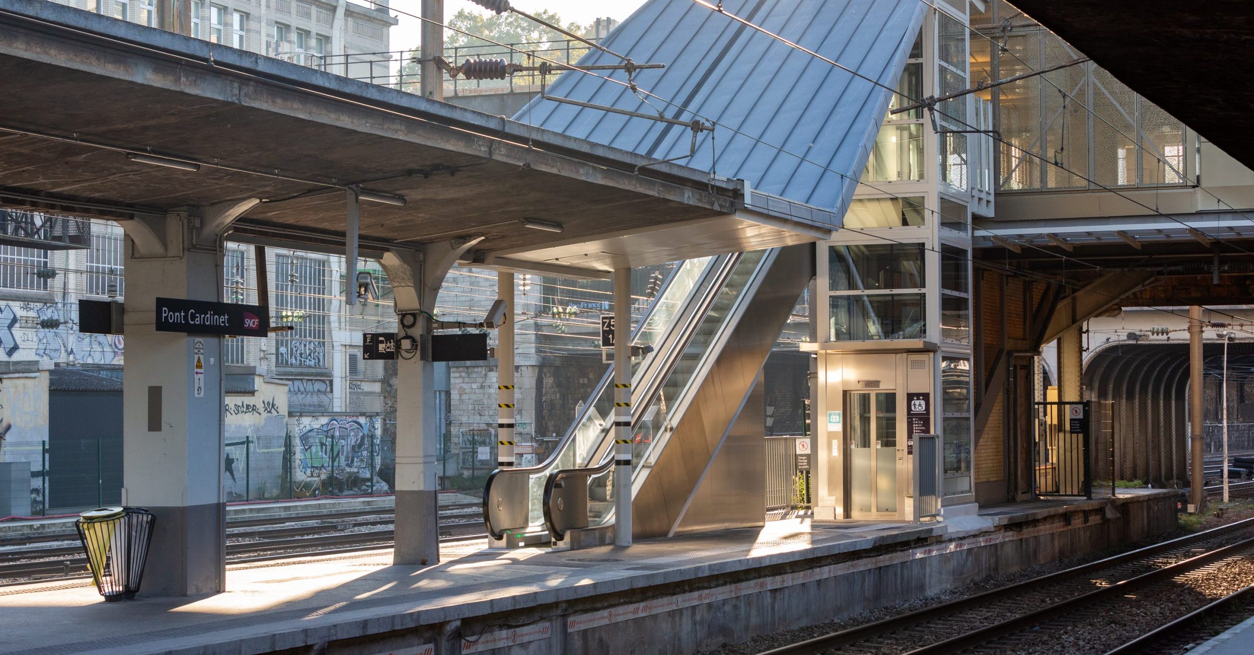 La gare Pont Cardinet devient plus accessible 