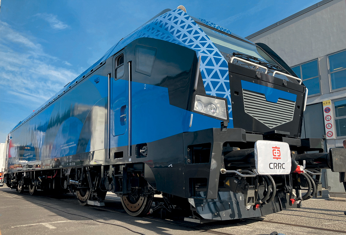 CRRC avance ses pions