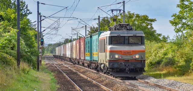 Une grève à bas bruit perturbe fortement le fret ferroviaire en Ile-de-France