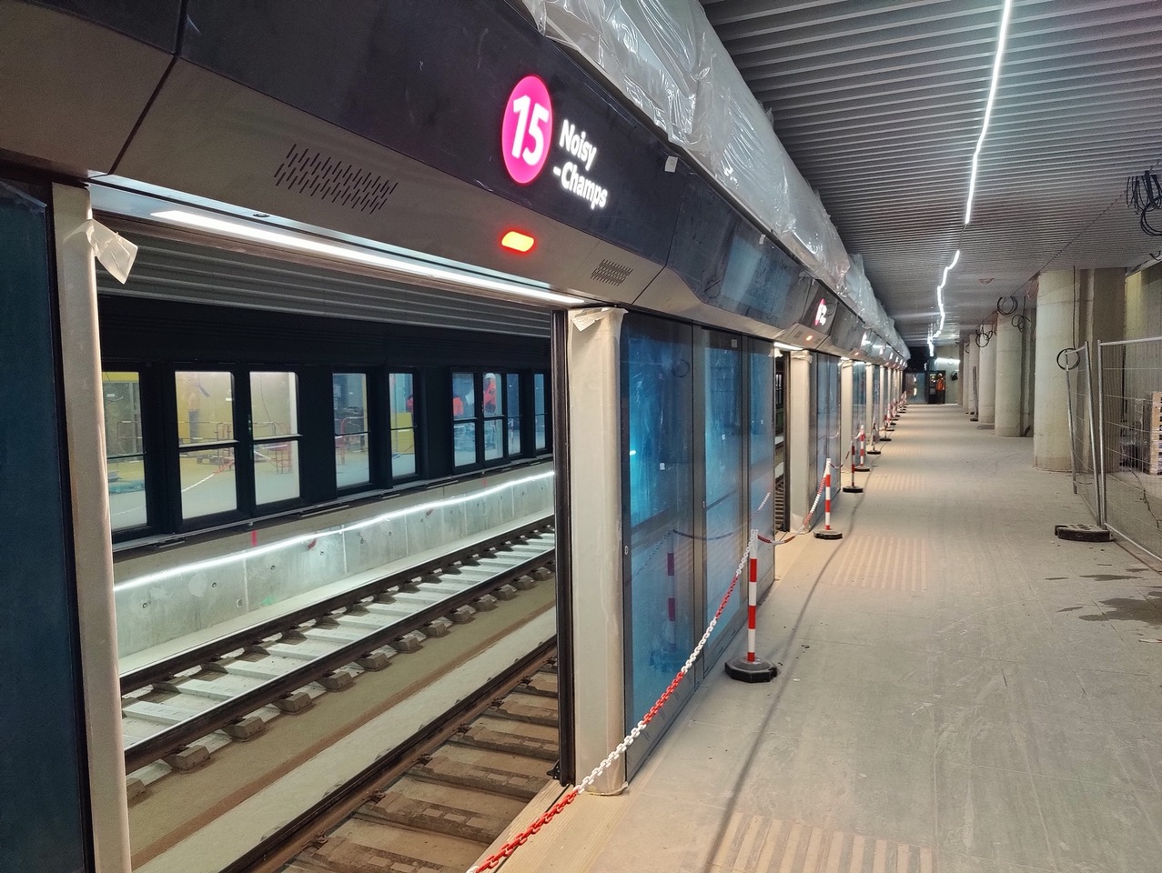 La gare modèle de Villiers-Champigny-Bry sur la ligne 15 du Grand Paris Express