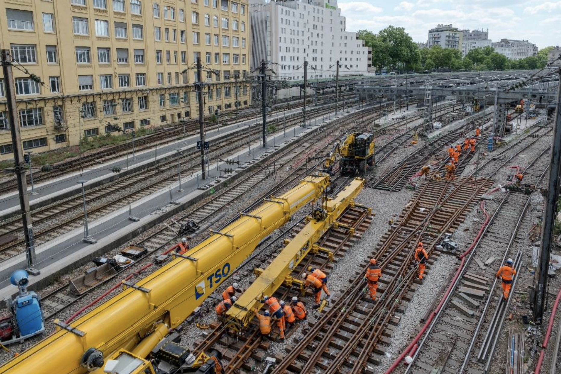 Chantier de renouvellement des aiguillages, gare de l'Est