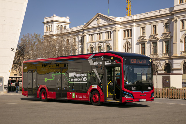 MAN va verdir la flotte des bus de Valence en Espagne avec 84 bus électriques et hybrides