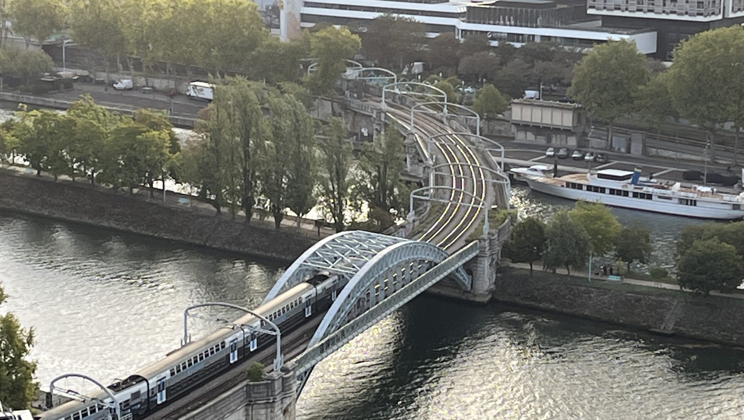 Trains de banlieue : pourquoi IDFM recule le calendrier d’ouverture à la concurrence