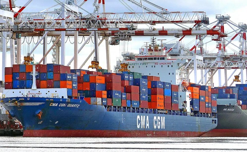 CMA CGM se renforce dans le rail au Royaume-Uni