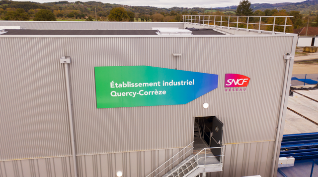 SNCF Réseau inaugure une usine pour produire des traverses en bois sans créosote