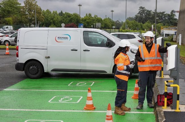 La RATP choisit Bouygues Energies & Services pour les bornes de recharge de ses véhicules de service