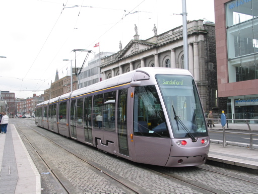 Dublin : Transdev conserve le réseau de tramways Luas