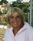 Sylvia Barthélémy se met en travers du tramway